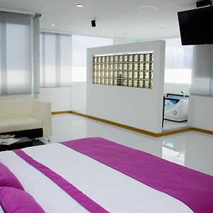 Hotel San Antonio Plaza